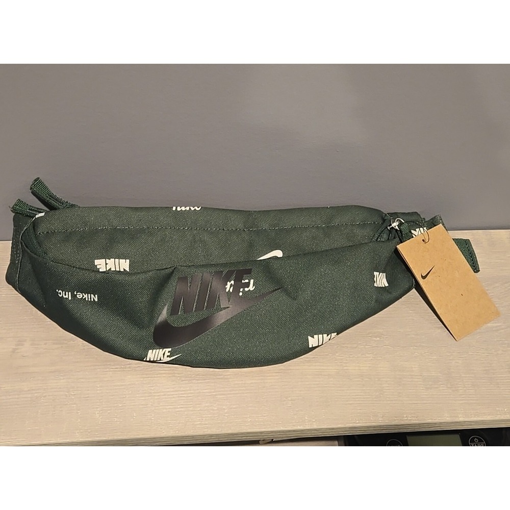 NIKE‎ Heritage Fanny Pack Hip Belt Bag Green Mens Womens Crossbody NEW